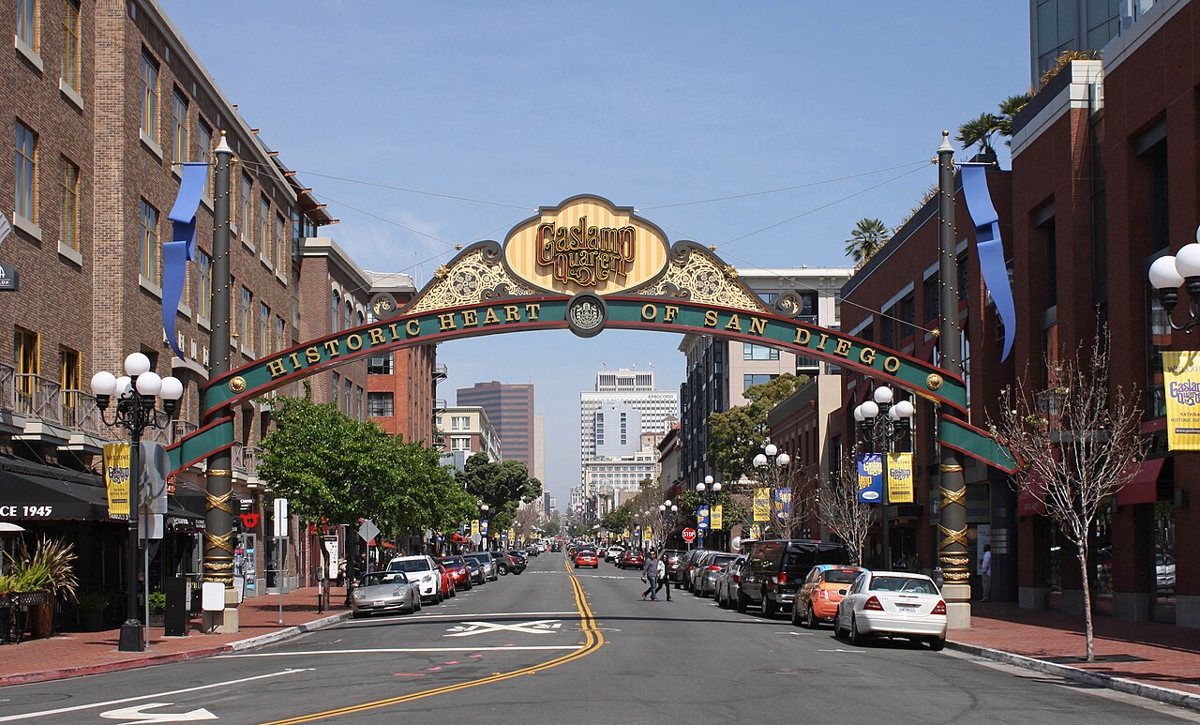 where to eat in the gaslamp quarter